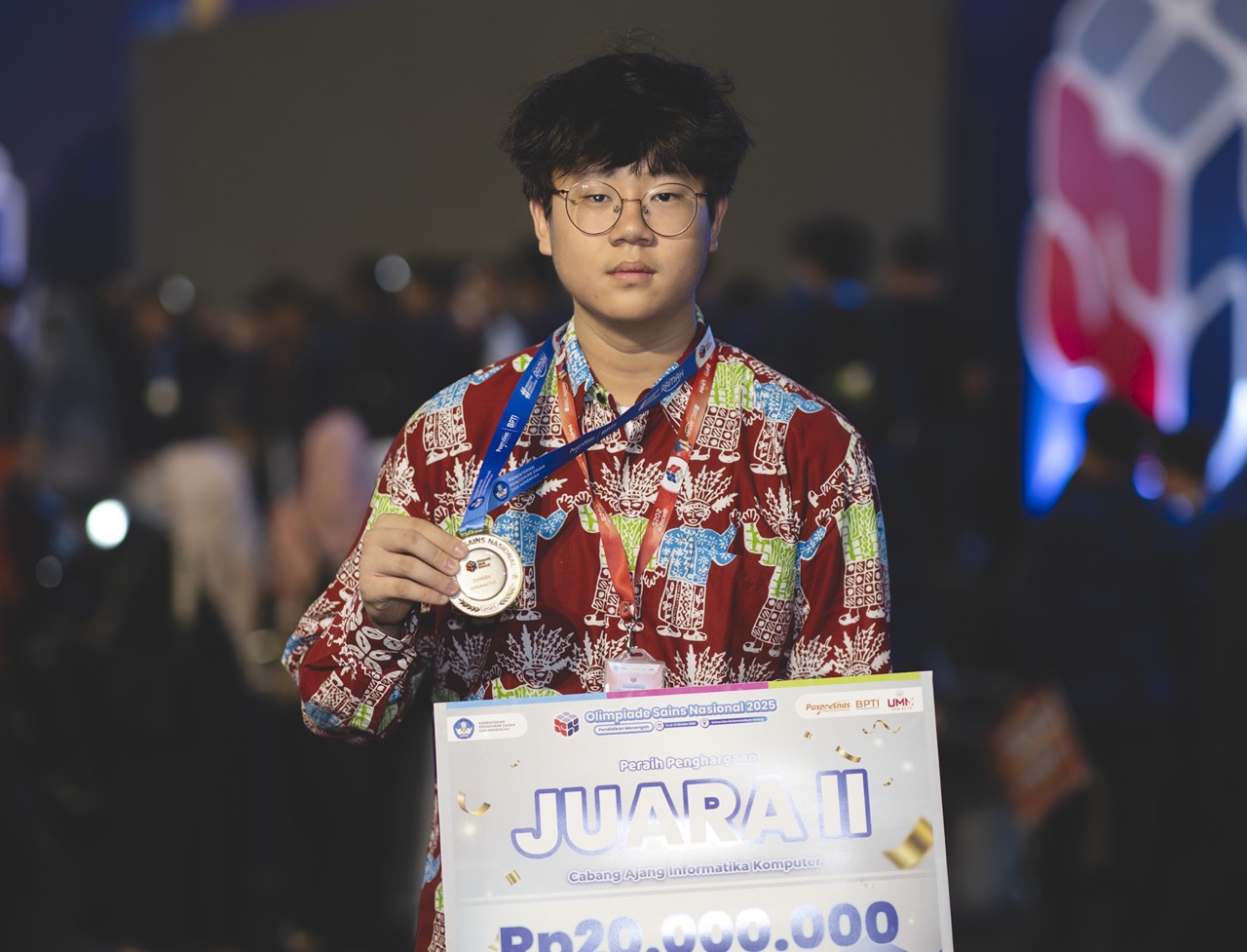 Gerardus Paxton Mardhi, Silver Medalist OSN 2025 🥈